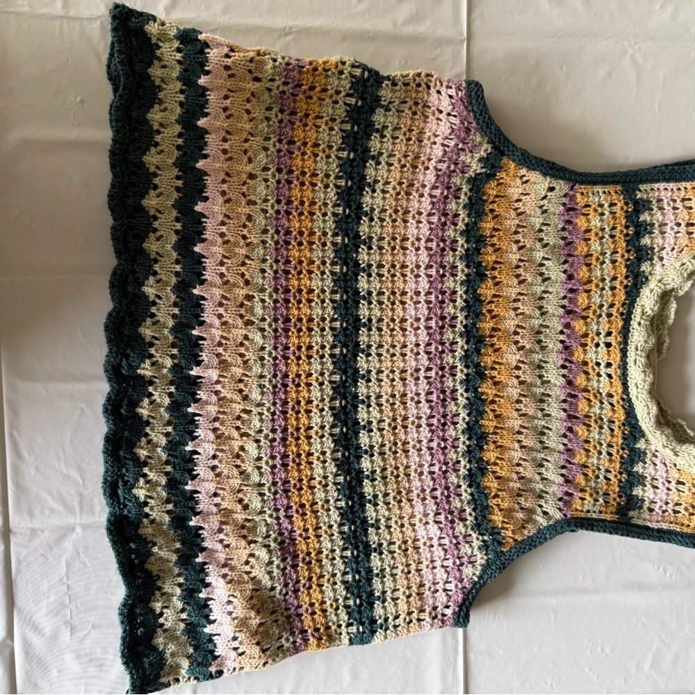 Universal Thread multi color Cropped Ribbed Tank Top - Picture 2 of 3
